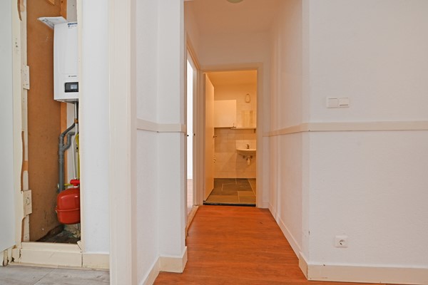 Medium property photo - Jan ten Brinkstraat 147, 2522 HX Den Haag